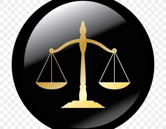 خصائص العقد الإلكتروني