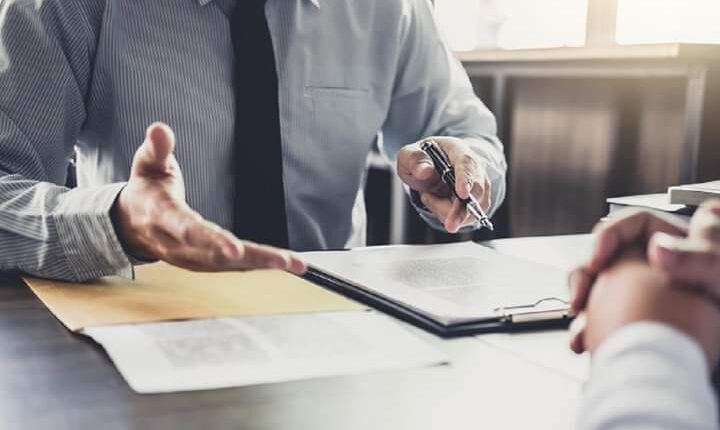 محامى صياغة وكتابة العقود والاتفاقيات وتوثيقها ” محامى عقود “