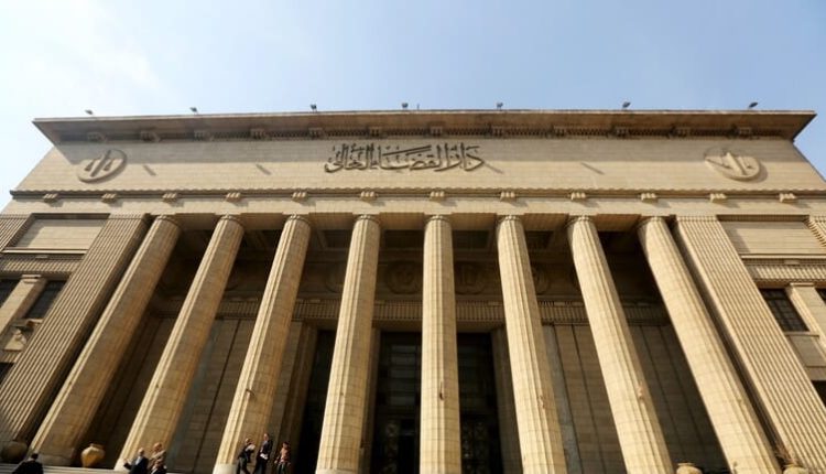 جوزي طردني وانا علي ذمته اعمل ايه؟