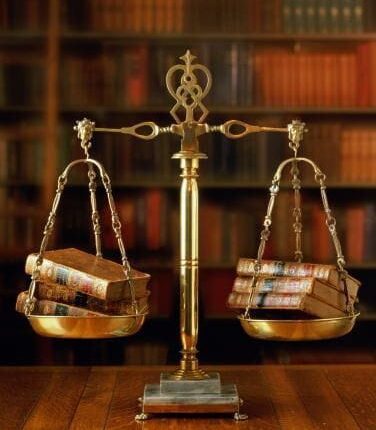 لو المتهم فى قضية تبديد " إيصال أمانة " مات ..