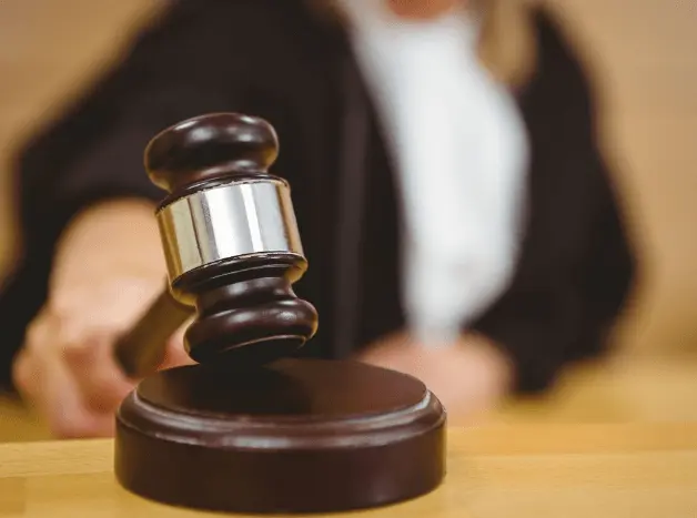 الفرق بين الجنحة والجناية