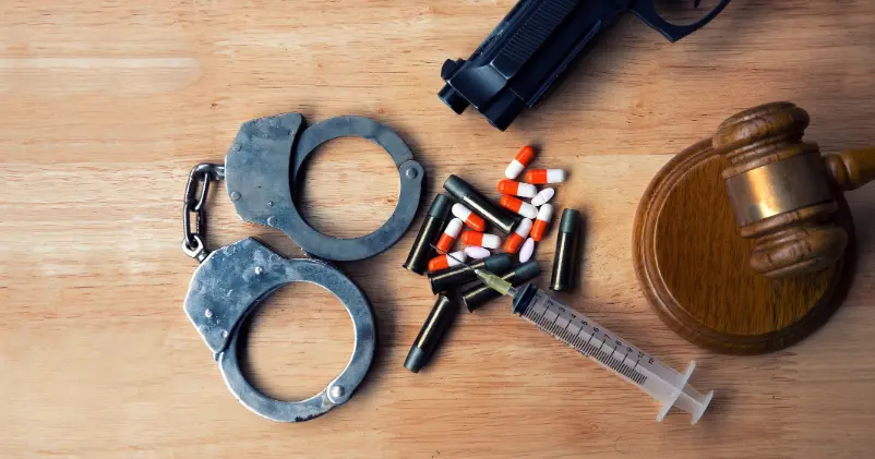 متى تسقط سابقة المخدرات